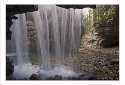 Underneath Johnstone Canyon middle falls.jpg