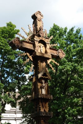 Impressive cross in arcbishops garden