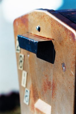 13_mailbox.jpg