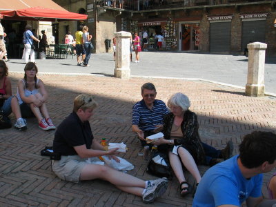 Siena - Having Lunch on Piazza del Campo