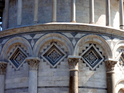 Pisa - Tower details