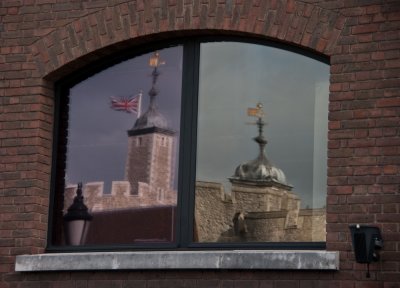 Reflecting old London in the new