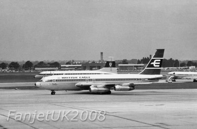 Boeing 707-138B G-AVZZ British Eagle