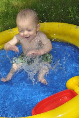 Splash - My new Pool 6-8-08