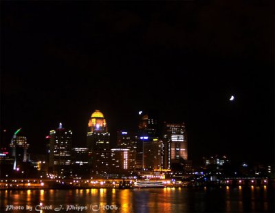 Louisville, Kentucky Skyline.JPG