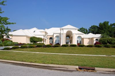 Home in Pheasant Run