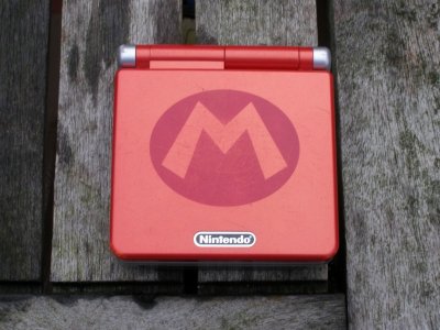 Gameboy Advance SP - Mario edition