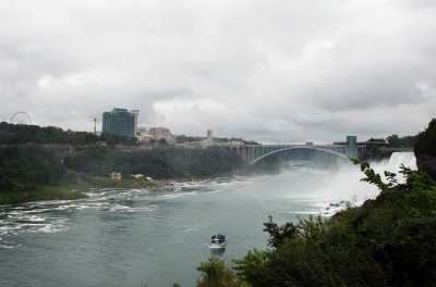 american falls and bridge
