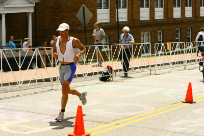 lead runner