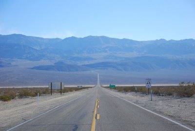Hwy 190 in Panamint Valley