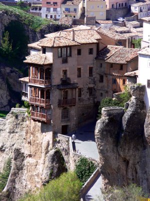 Casas colgadas