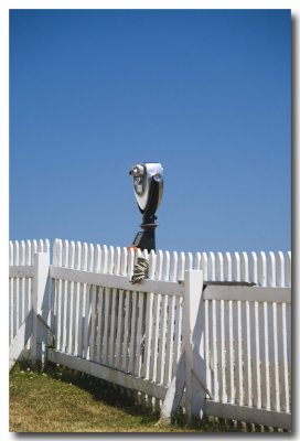 ...and the fence overlooks the water with the binocs.