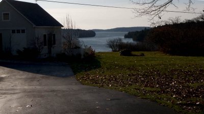 It's a pretty day on the Damariscotta River.