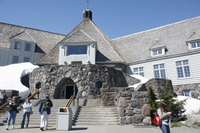The exterior of the Timberline was used to film the Shining.