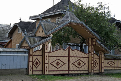 gate in Bukowina