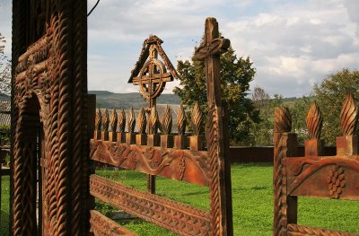 entrance to churchyard