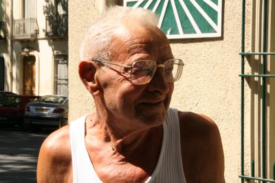 Old man with wizen face