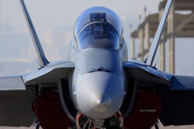 CF-18