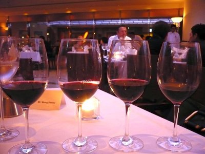 4 glasses of wines