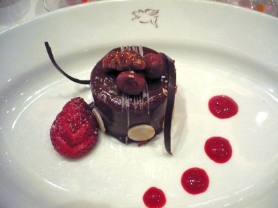 valrhona choco mousse with caramelized & raspberry sauce