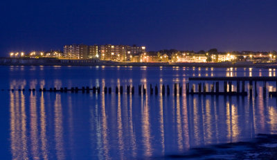 Minnis Bay by night