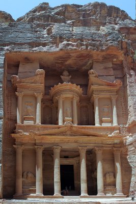 Petra_Panorama4bedp1.jpg