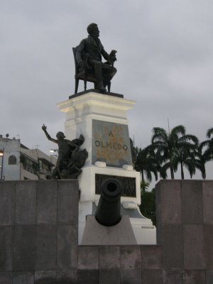 Guayaquil statue