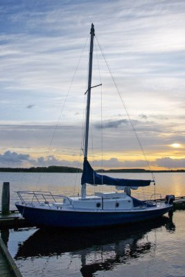 boat with sunrise 1