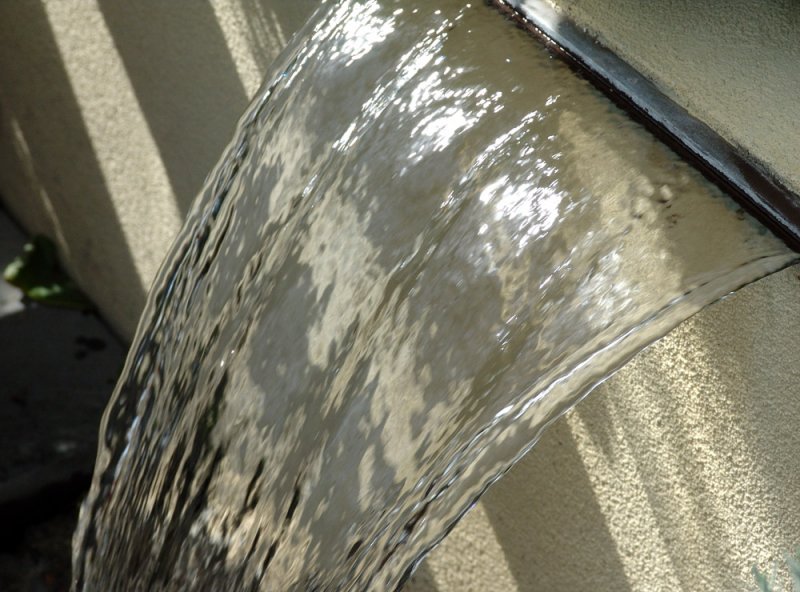 fountain (closeup)