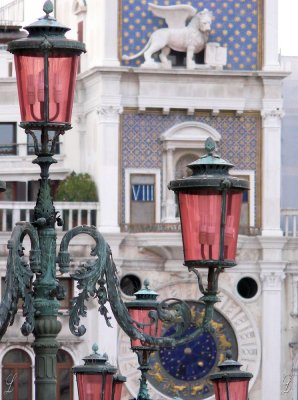 Venezia- lorologio ed il lampione -1160211.jpg