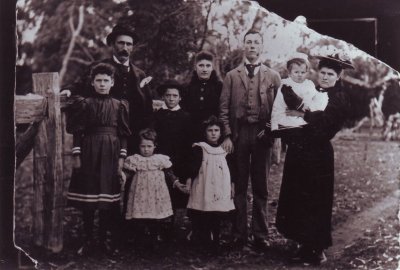 Family of Peter and Mary Alice Halsall, nee Shovelton.  