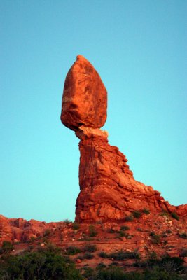 balanced rock 3.jpg