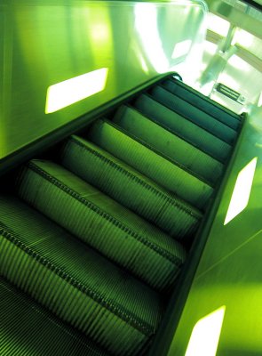 pbase Metro Stairway October 22 2009 IMG_0223.jpg