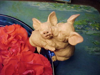 Ole'& Lovy Pigys