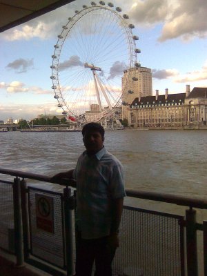 habib in river thames