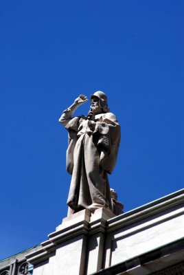 Court House Statue