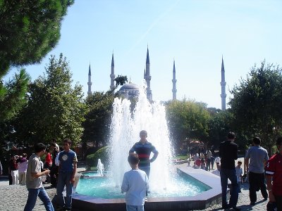 Istanbul17 SultanAhmet.jpg
