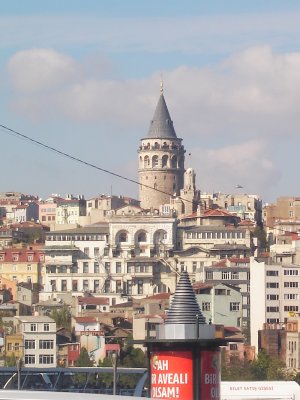 Istanbul74 Eminonu Galata Tower.jpg