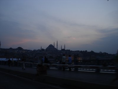 Istanbul114 Eminonu A View Towards Suleymaniye Camii.jpg