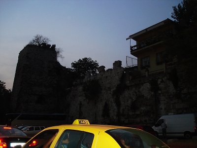 Istanbul116 Eminonu Sahil Yolu A House.jpg