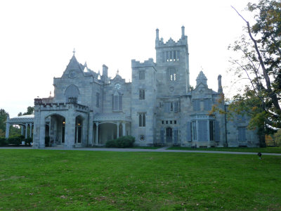 Front view of the estate.  The sun was facing the camera.