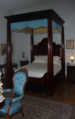 This four poster bed is a mahagony period piece from the 1850's and was a gift to Belmont Mansion.