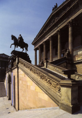 The stairs leading up to the statue of Friedrich Wilhelm IV in front of the Alte National Gallery.
