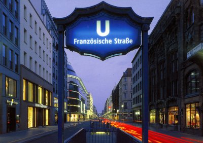Postcard of the West Berlin U-Bahn subway line.