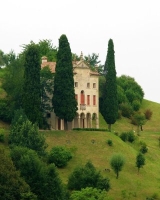 33 Asolo-Italian Estate.JPG