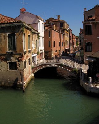 35 Venice-Canal.JPG