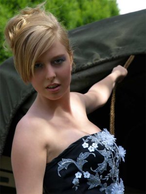 Saskia001