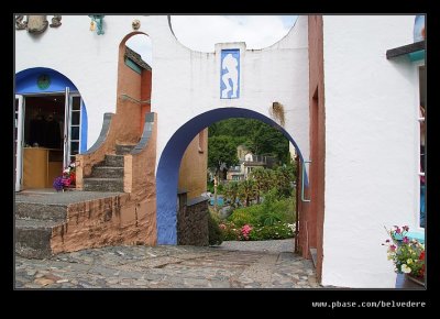 Lady's Lodge Archway to The Piazza, Portmeirion 2008