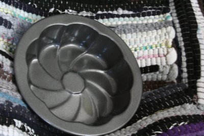 Viennese Swirl Cake Pan