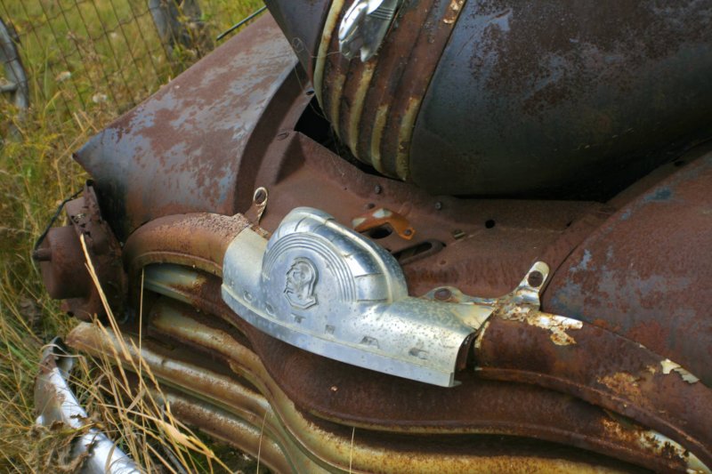 Pontiac hood ornament